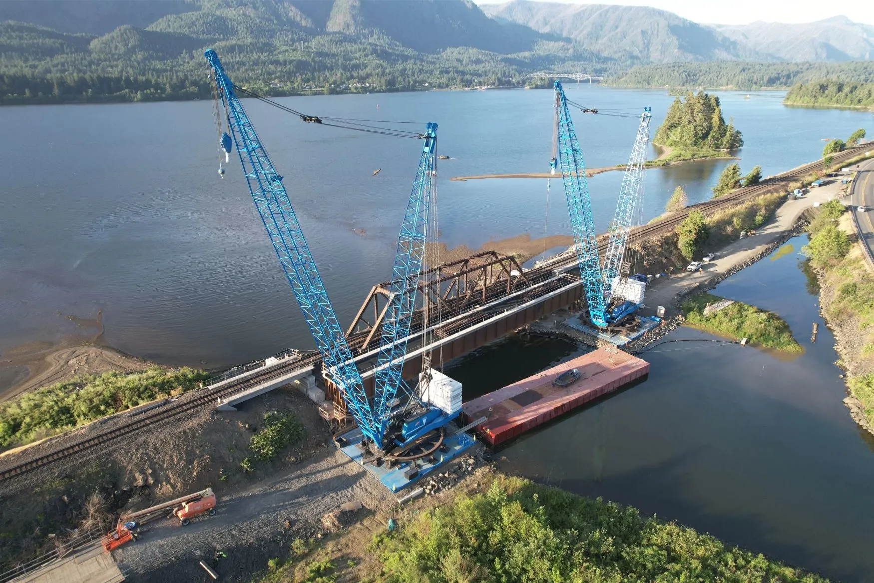 Advanced American Construction